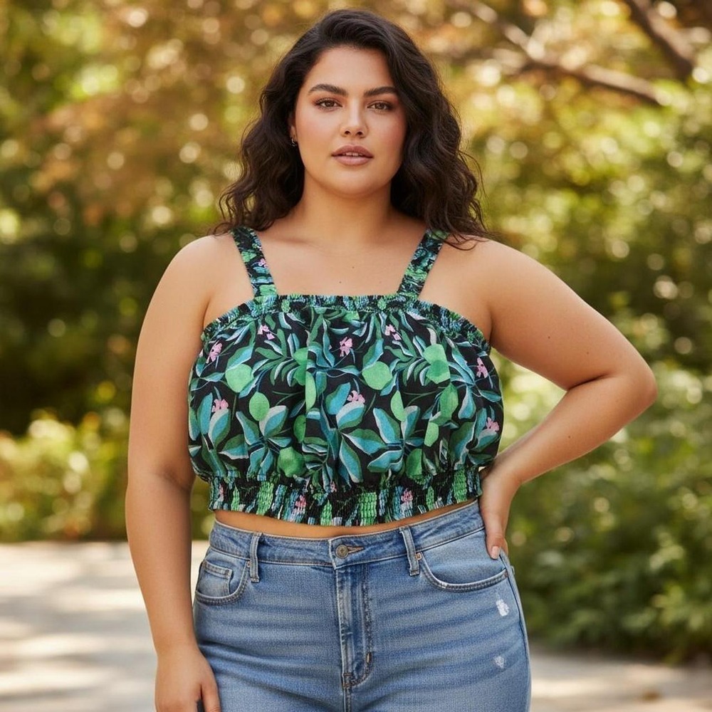 Ava & Viv Fall Layering Floral Smocked Crop Top 🖤